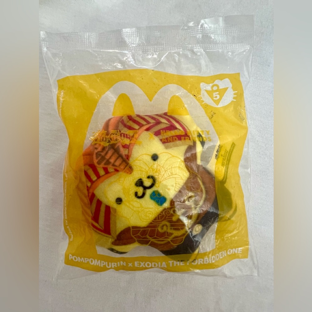McDonalds Yu-Gi-Oh x Hello Kitty #5 Pompompurin x Exodia the Forbidden One